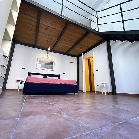 Loft Storico In Pieno Centro! Apartment Livorno Bagian luar foto